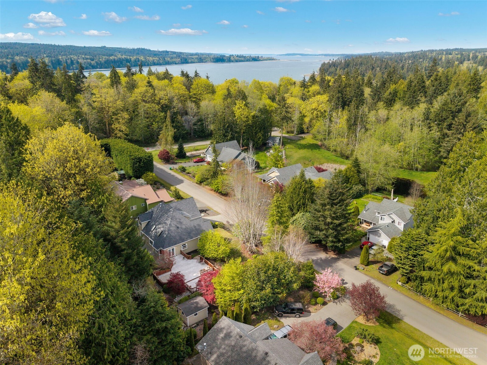6207 NE Blakewood Court , Kingston, WA 98346