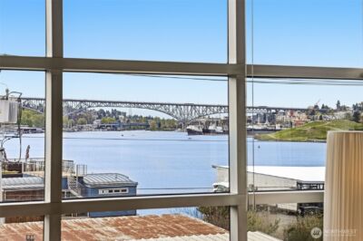 2364 Fairview Avenue E #8, Seattle, WA 98102 - Photo 4