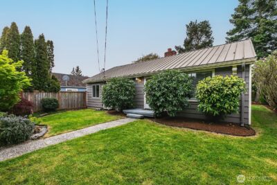 8437 Seward Park Avenue S, Seattle, WA 98118 - Photo 1