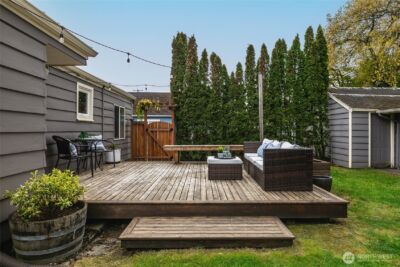 8437 Seward Park Avenue S, Seattle, WA 98118 - Photo 20