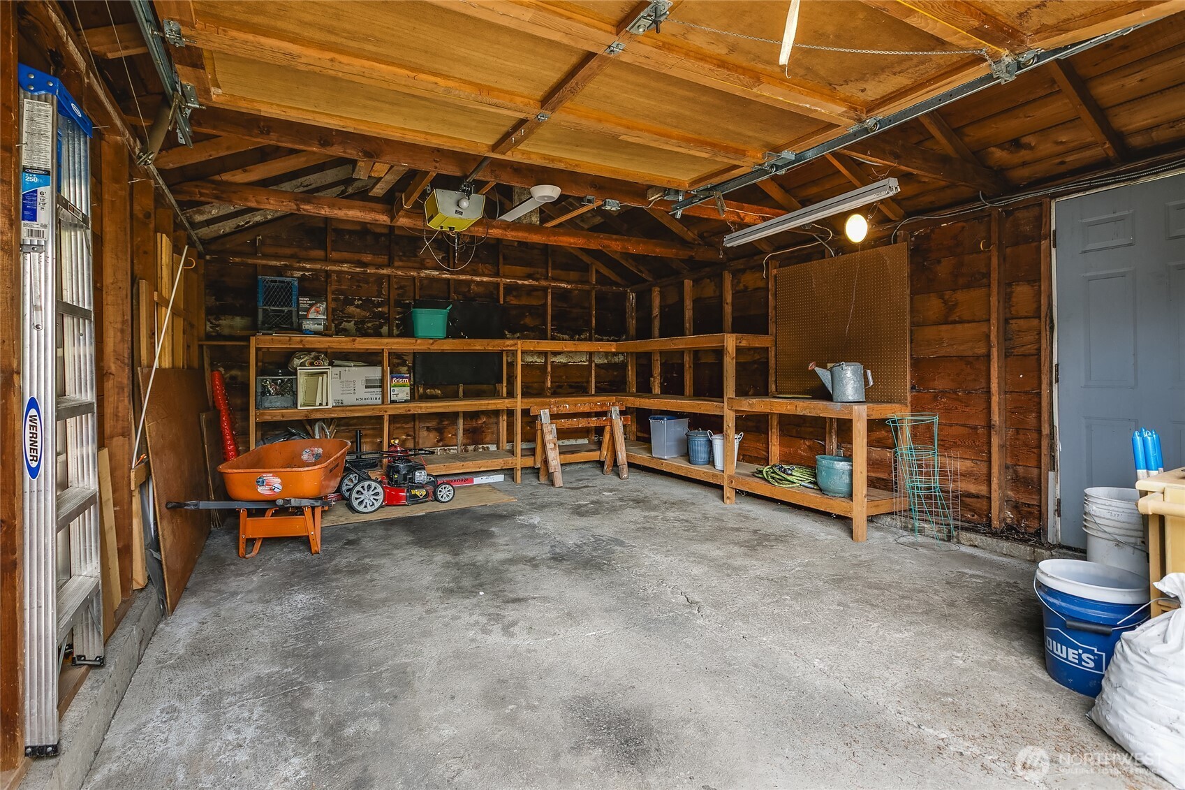 8437 Seward Park Avenue S, Seattle, WA 98118