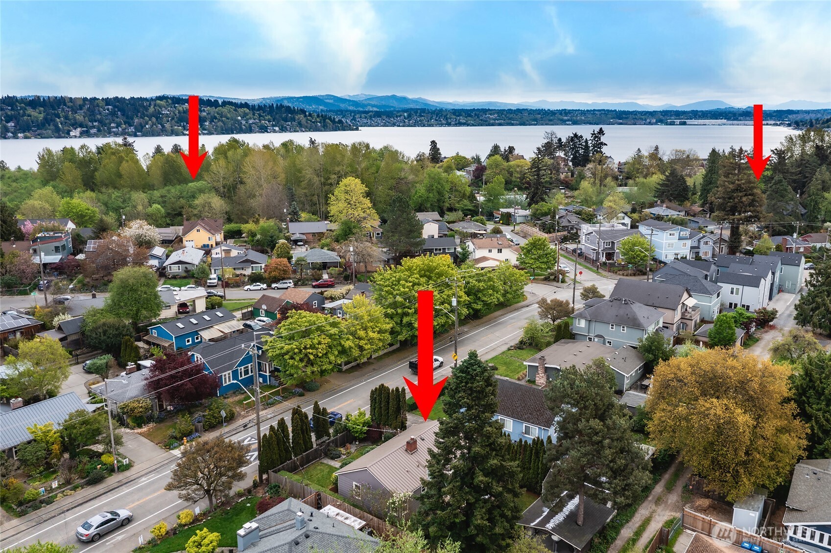 8437 Seward Park Avenue S, Seattle, WA 98118