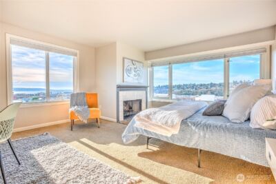 2253 Gilman Drive W #406, Seattle, WA 98119 - Photo 2