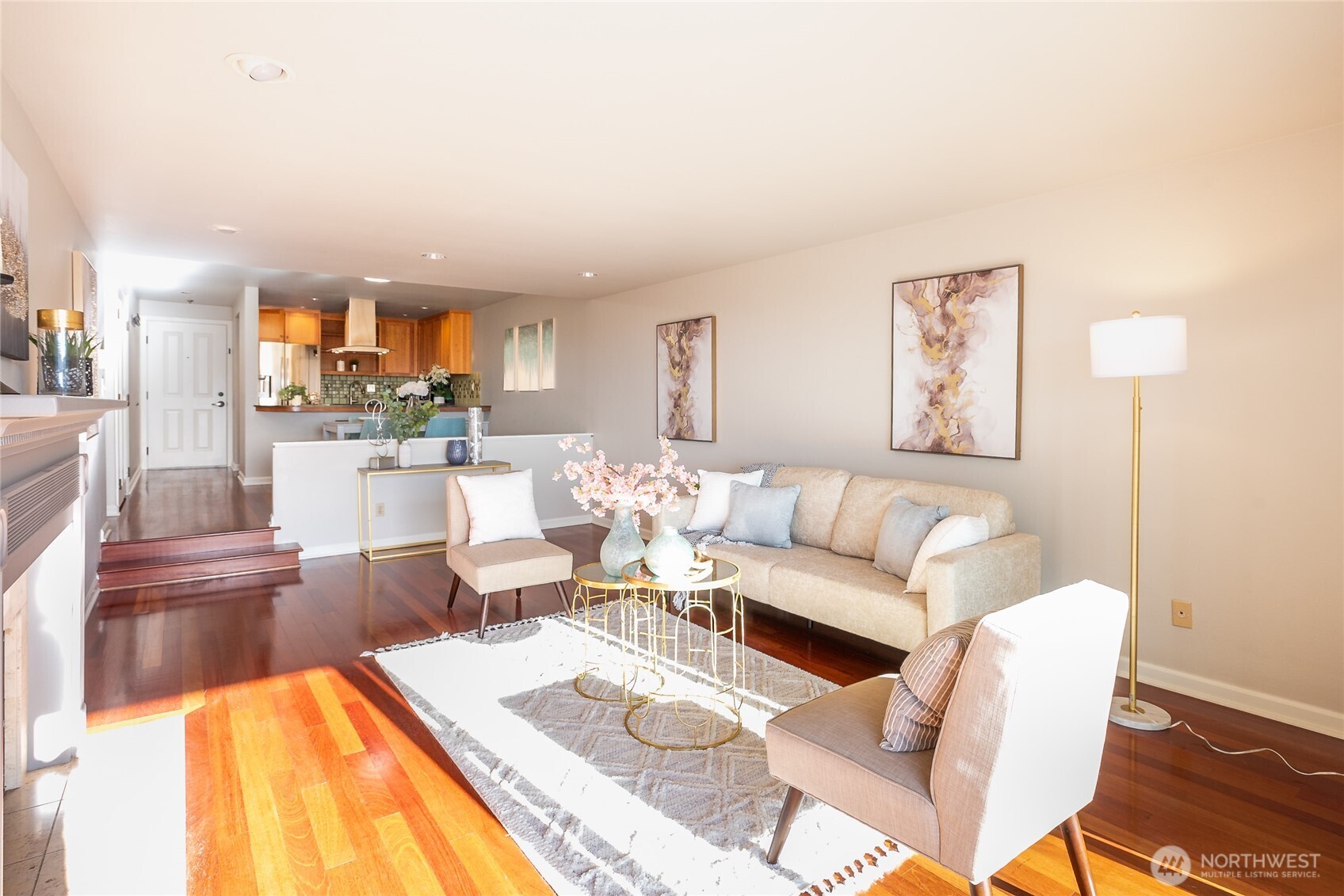 2253 Gilman Drive W #406, Seattle, WA 98119