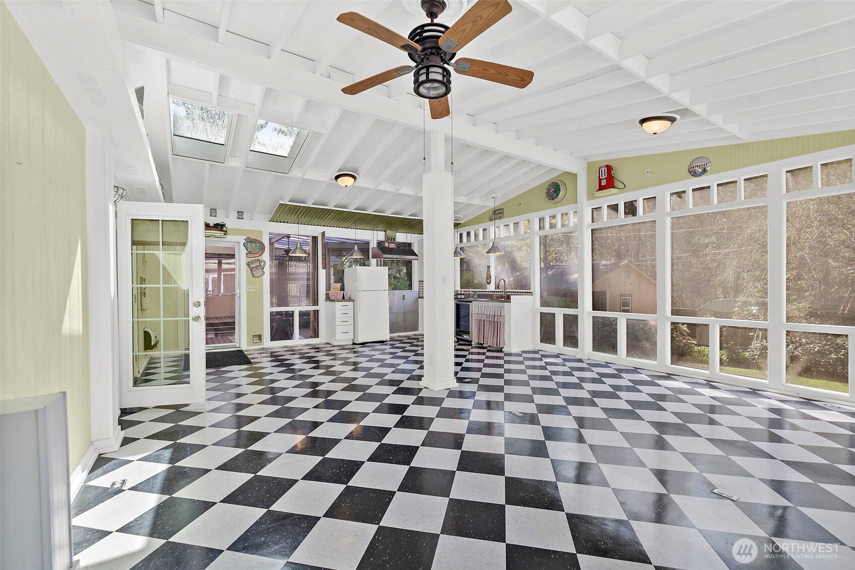 33507 43rd Avenue SW, Federal Way, WA 98023-3204