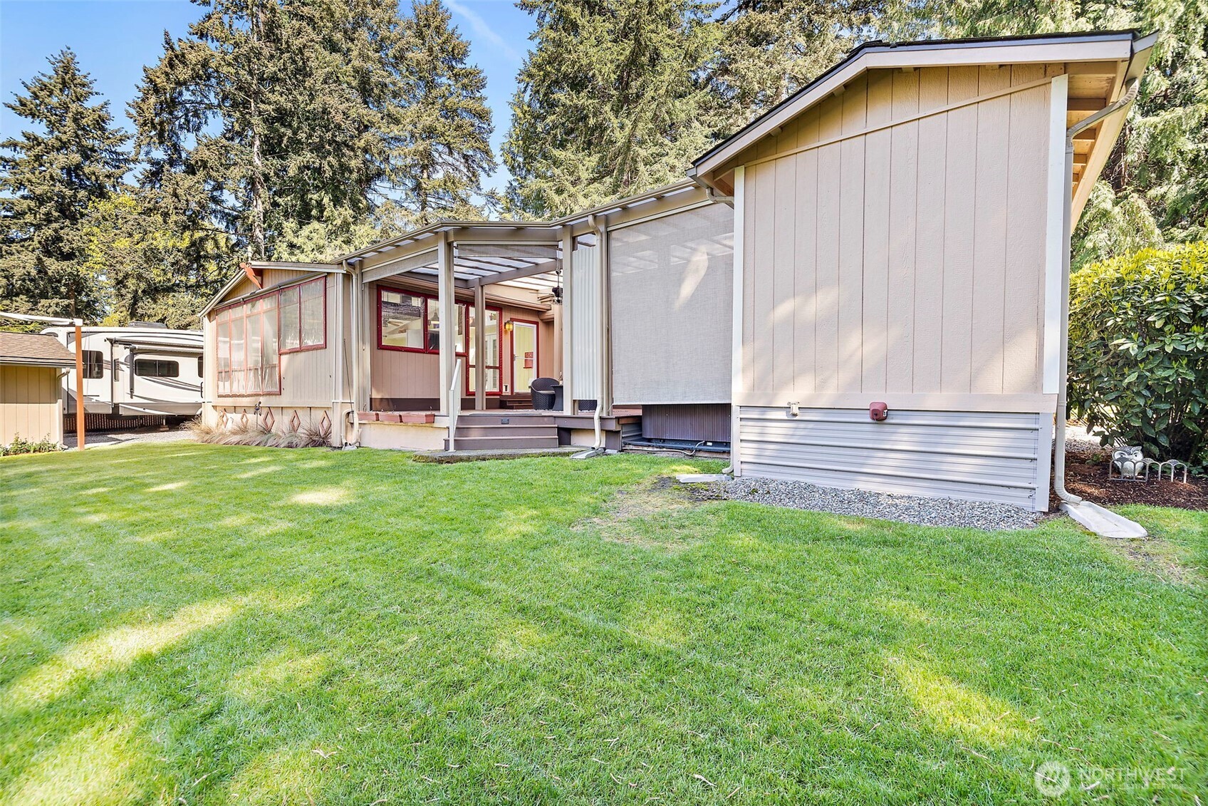 33507 43rd Avenue SW, Federal Way, WA 98023-3204