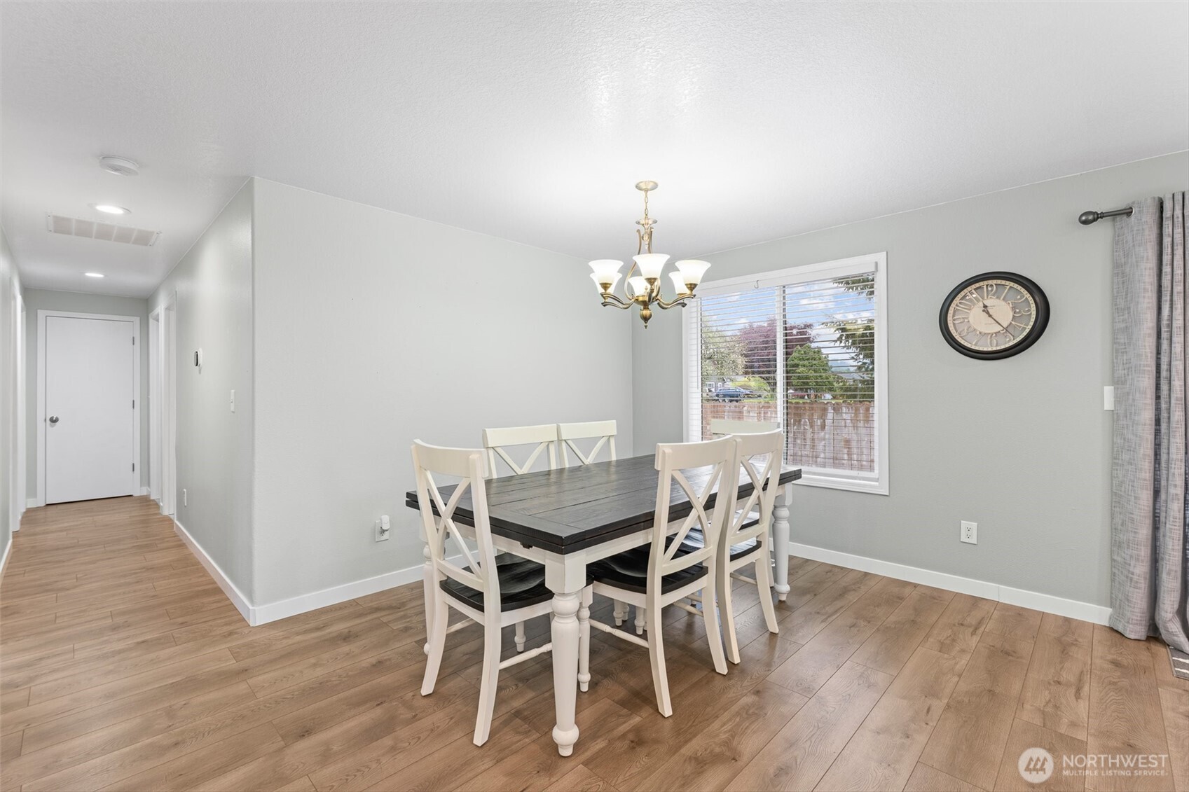 105 Wilshire Way , Kelso, WA 98626