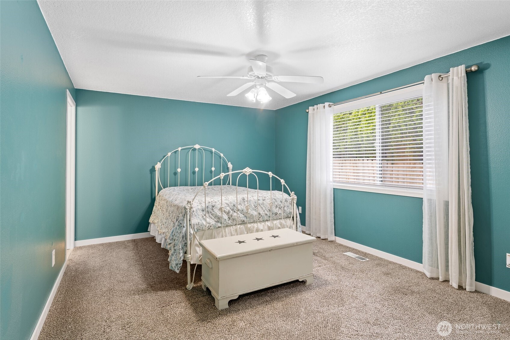 105 Wilshire Way , Kelso, WA 98626