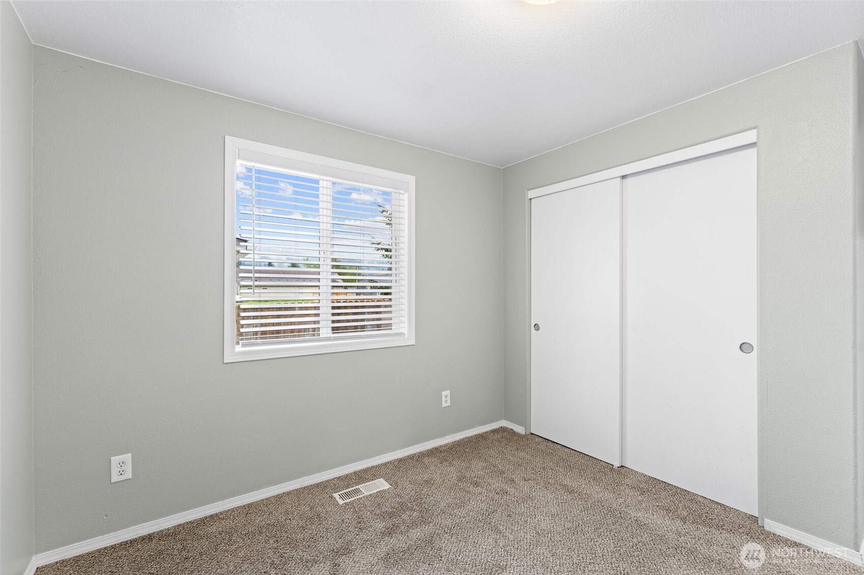 105 Wilshire Way , Kelso, WA 98626