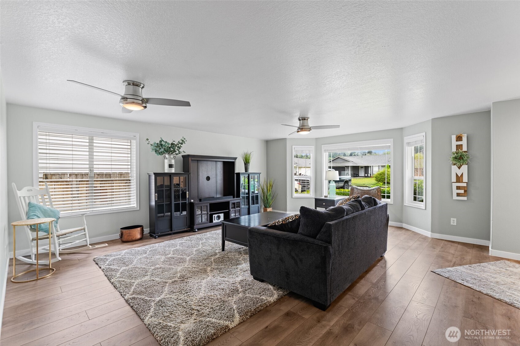 105 Wilshire Way , Kelso, WA 98626