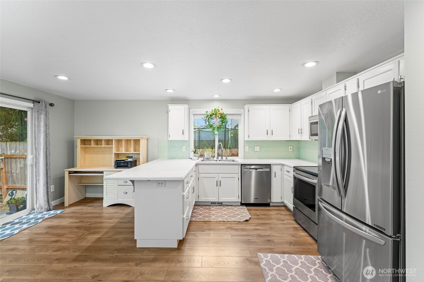 105 Wilshire Way , Kelso, WA 98626