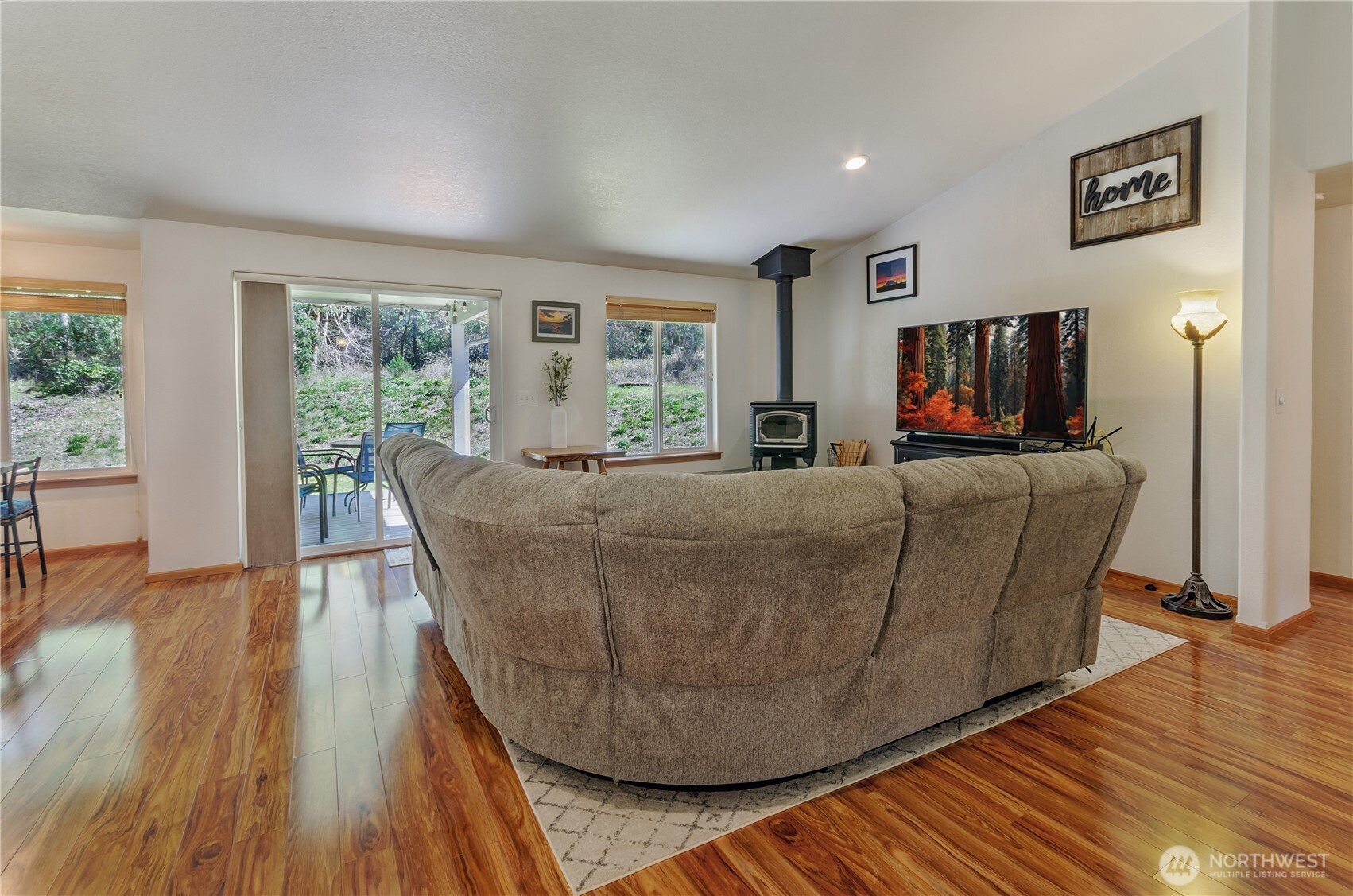 1925 Beaver Creek Drive SW, Olympia, WA 98512