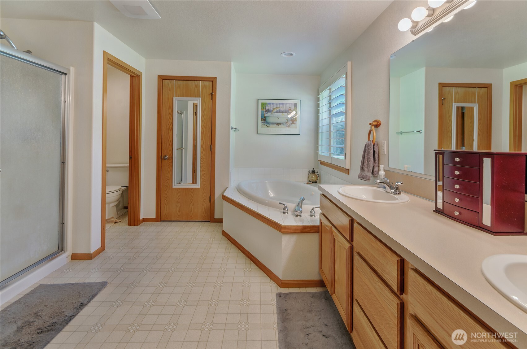 1925 Beaver Creek Drive SW, Olympia, WA 98512