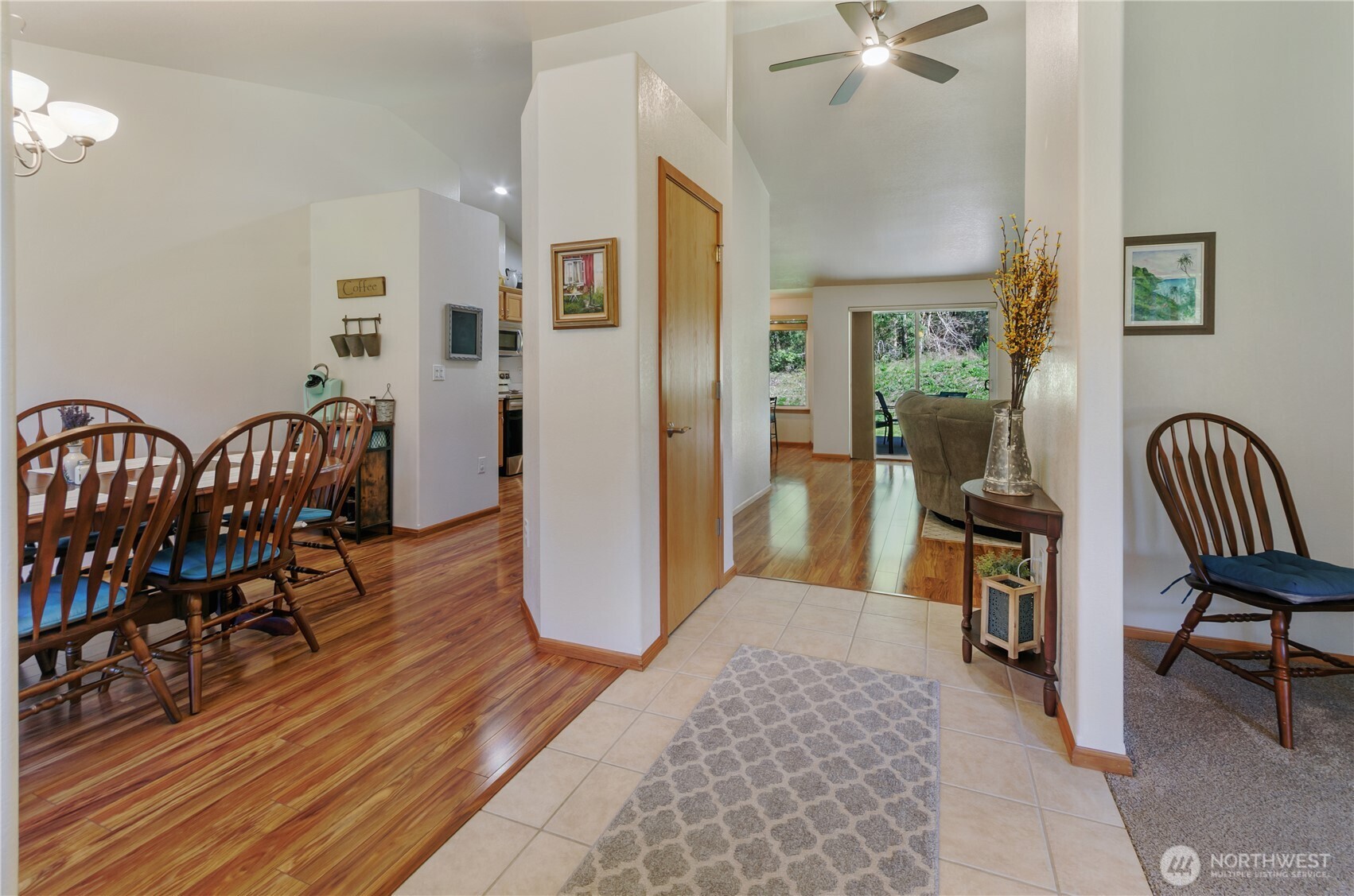 1925 Beaver Creek Drive SW, Olympia, WA 98512