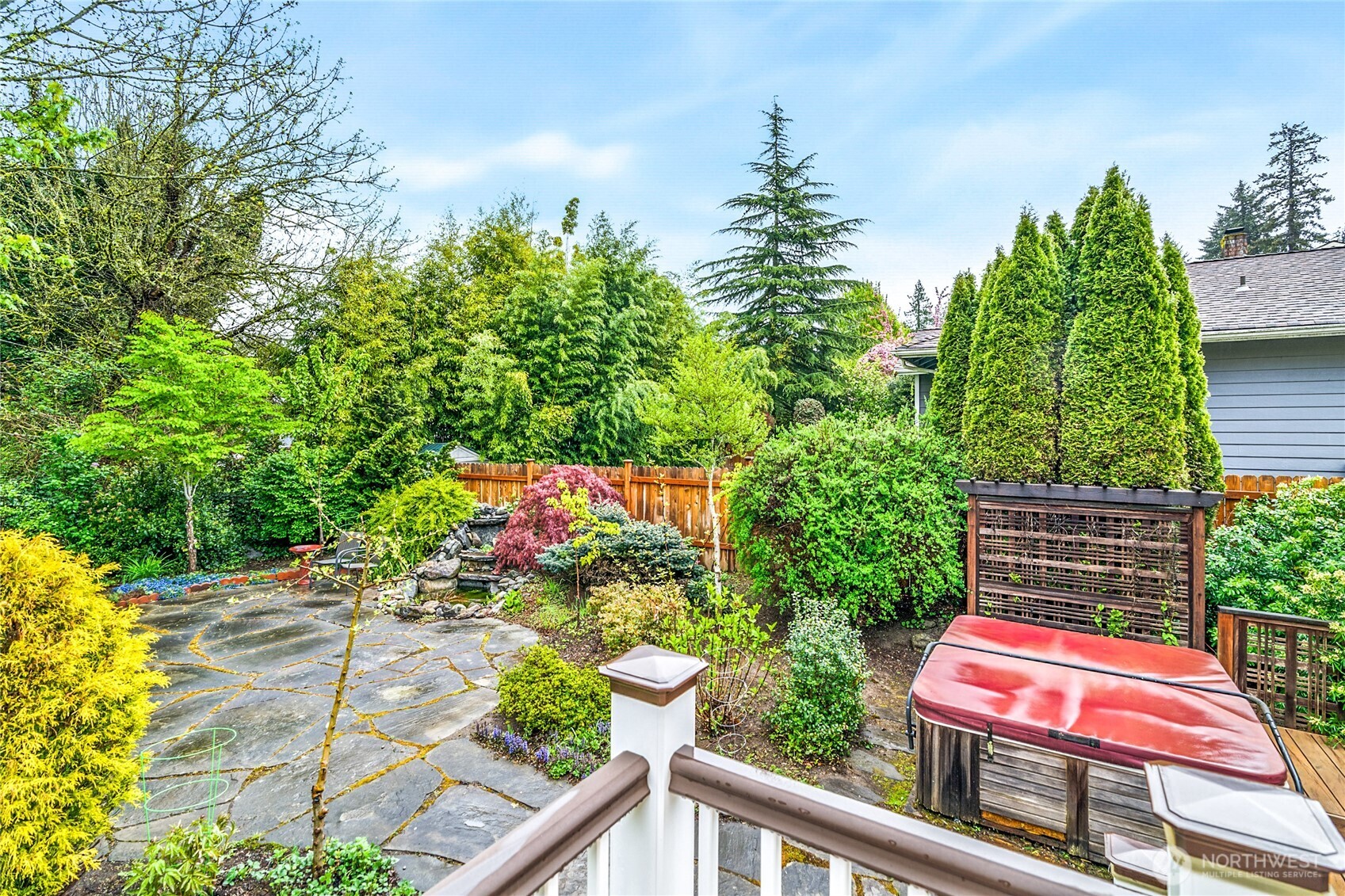 7116 NE 168TH St , Kenmore, WA 98028