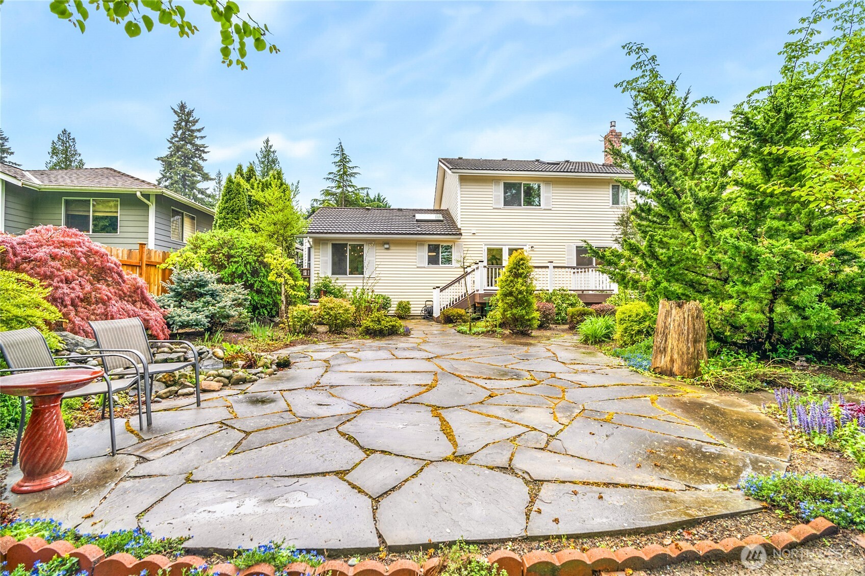7116 NE 168TH St , Kenmore, WA 98028