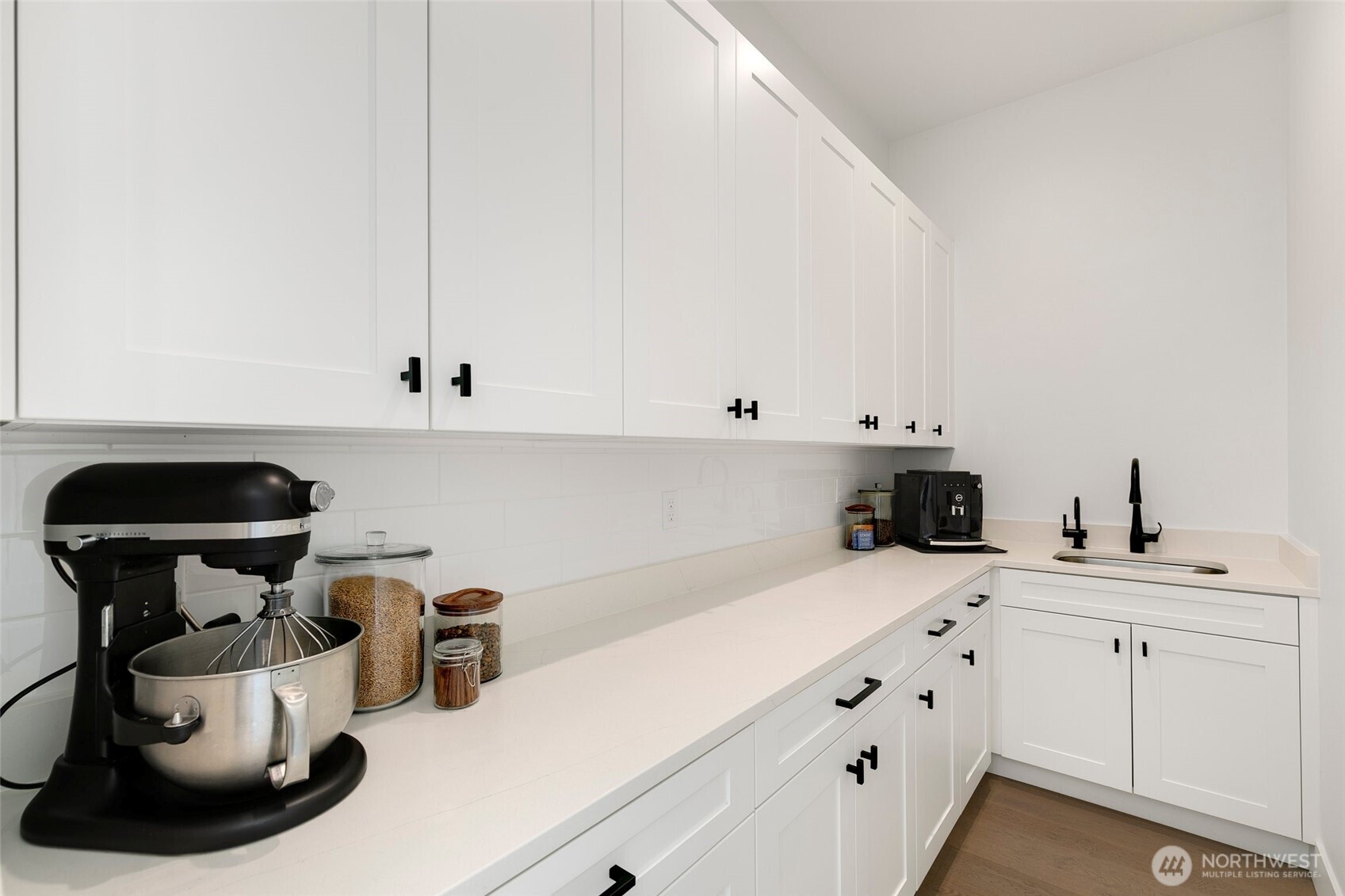 26237 SE Old Black Nugget Road , Issaquah, WA 98029