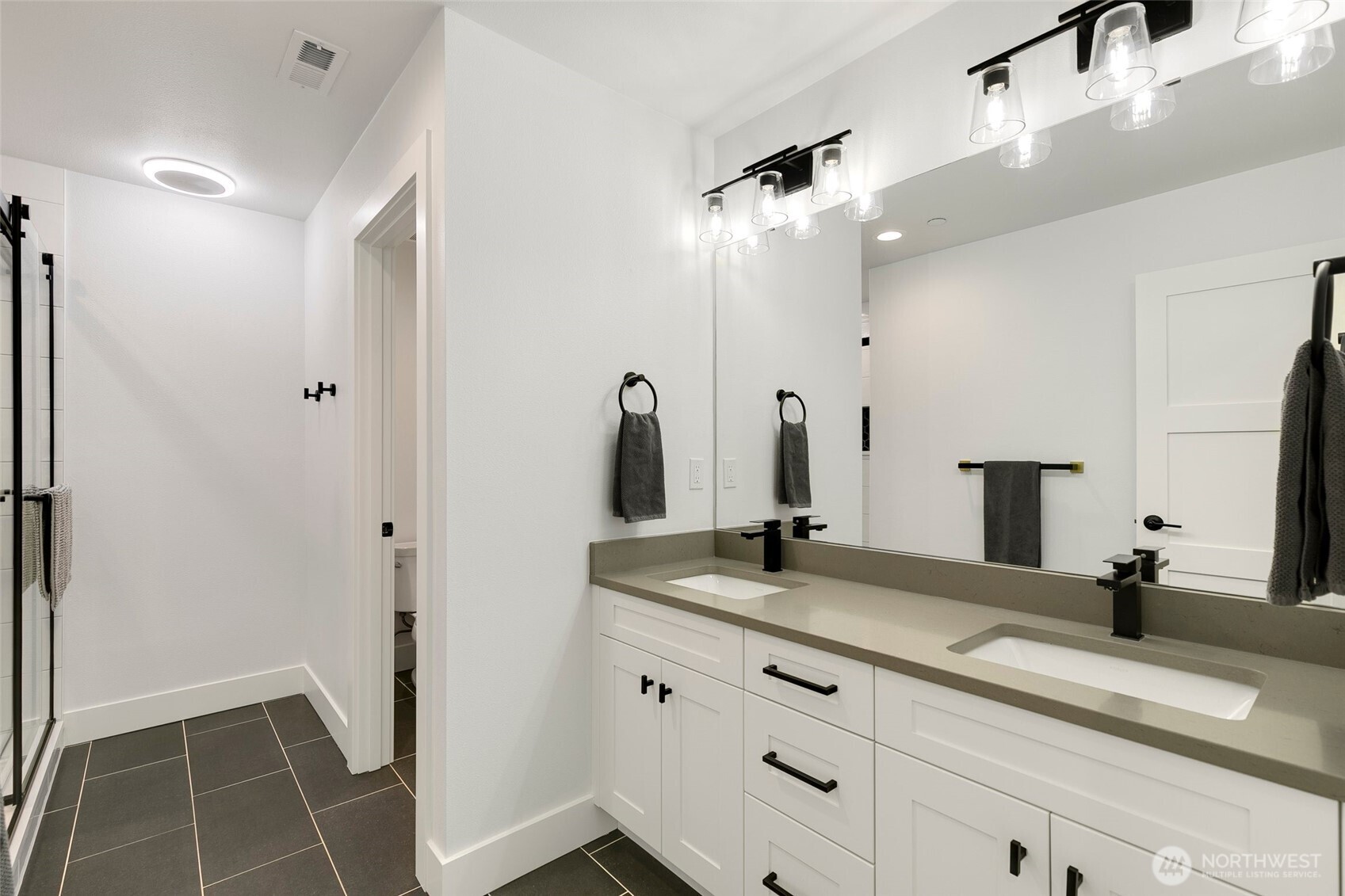 26237 SE Old Black Nugget Road , Issaquah, WA 98029