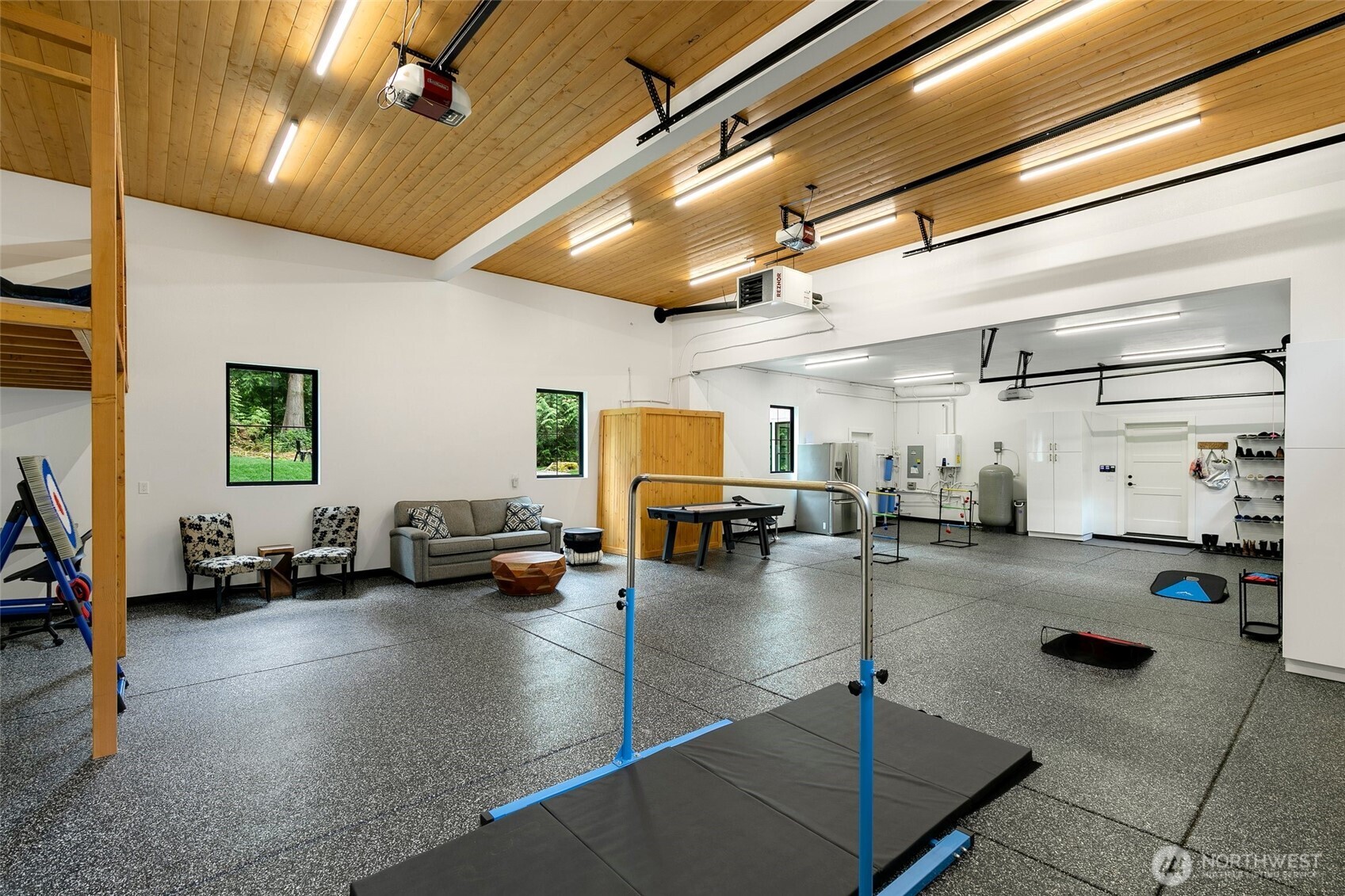 26237 SE Old Black Nugget Road , Issaquah, WA 98029