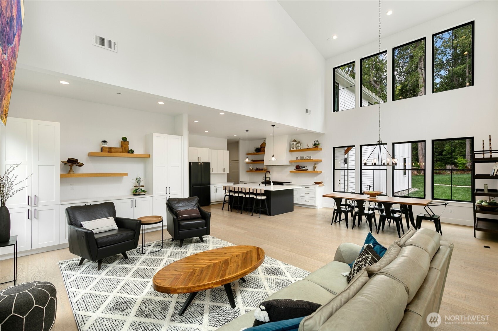26237 SE Old Black Nugget Road , Issaquah, WA 98029