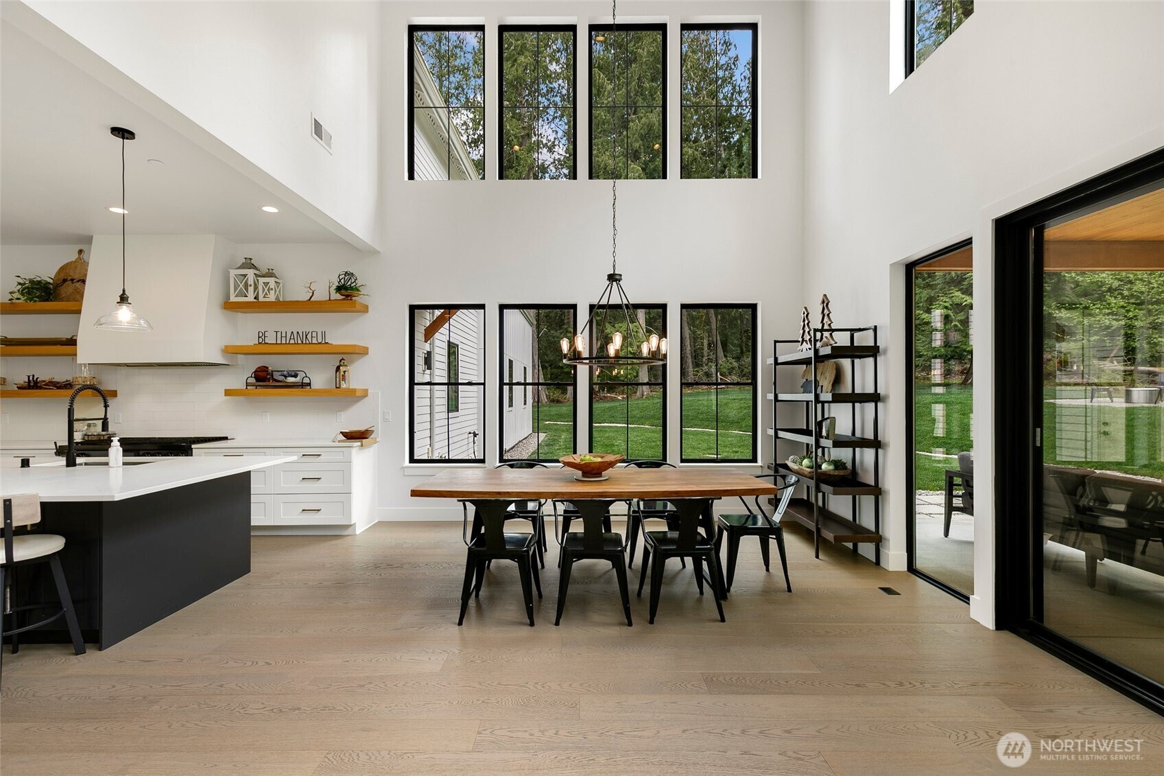 26237 SE Old Black Nugget Road , Issaquah, WA 98029