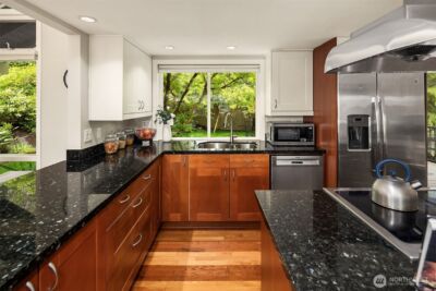 17420 NE 11th Street , Bellevue, WA 98008 - Photo 15
