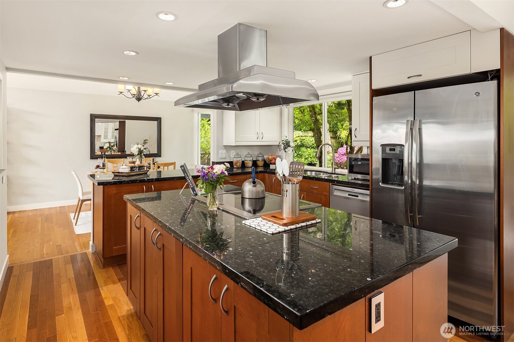 17420 NE 11th Street , Bellevue, WA 98008