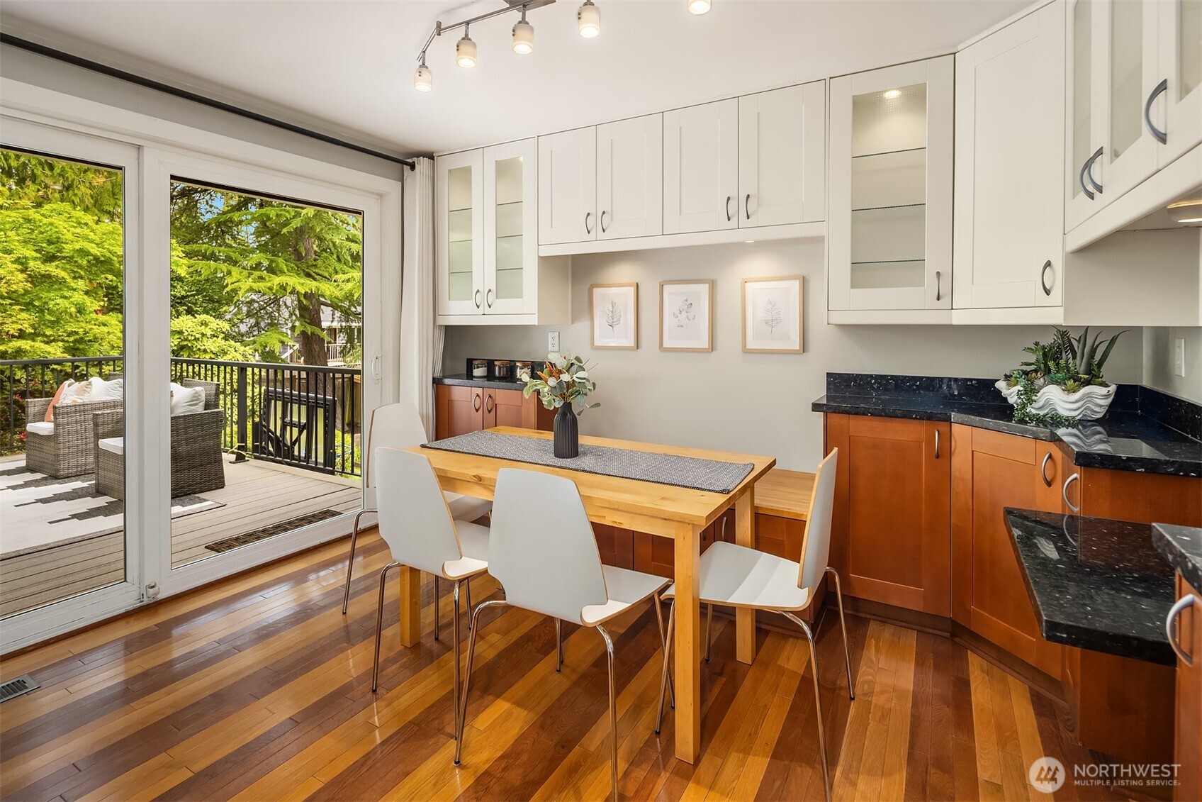 17420 NE 11th Street , Bellevue, WA 98008
