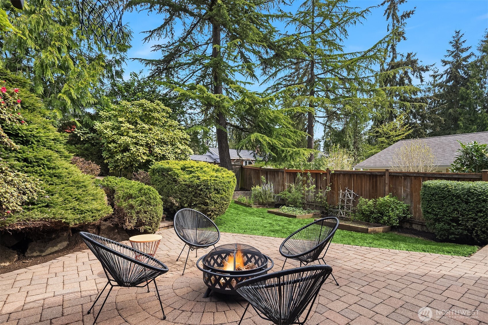 17420 NE 11th Street , Bellevue, WA 98008