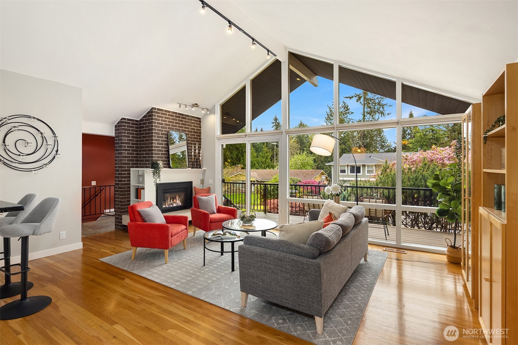 17420 NE 11th Street , Bellevue, WA 98008