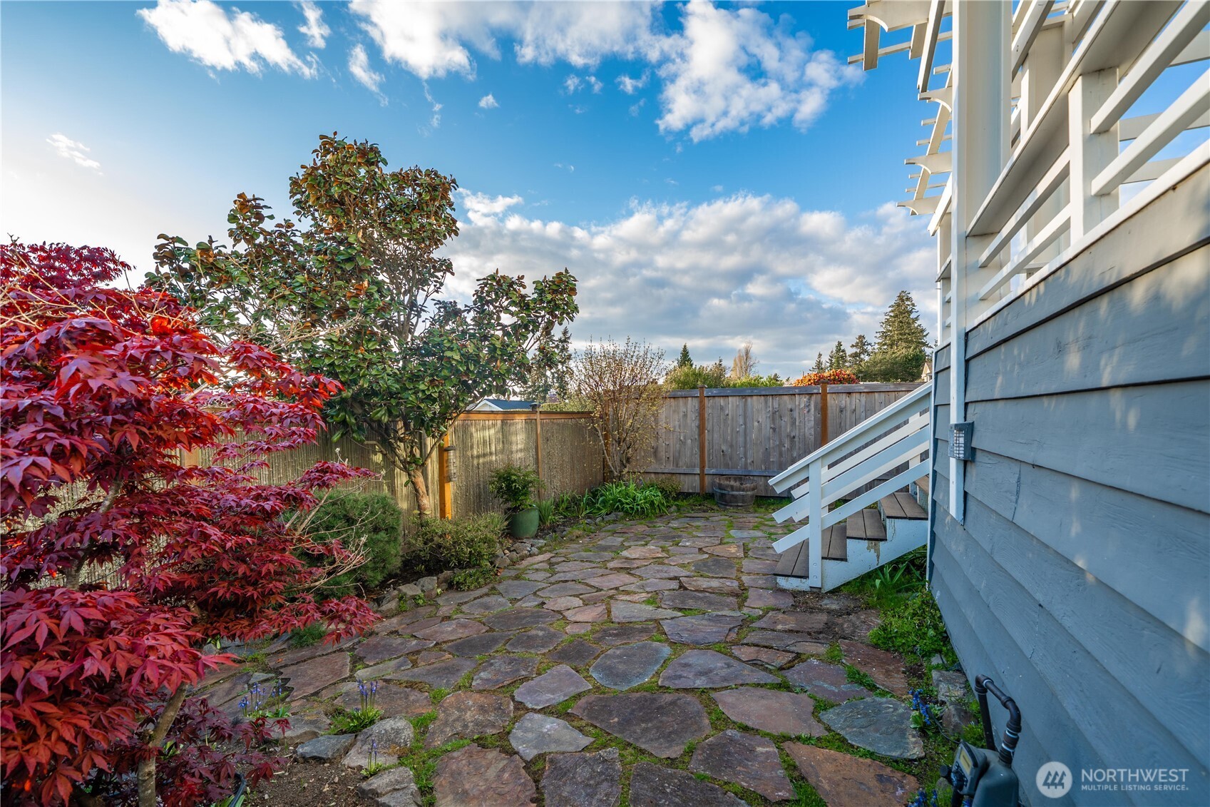 26445 Marine View Drive S, Des Moines, WA 98198