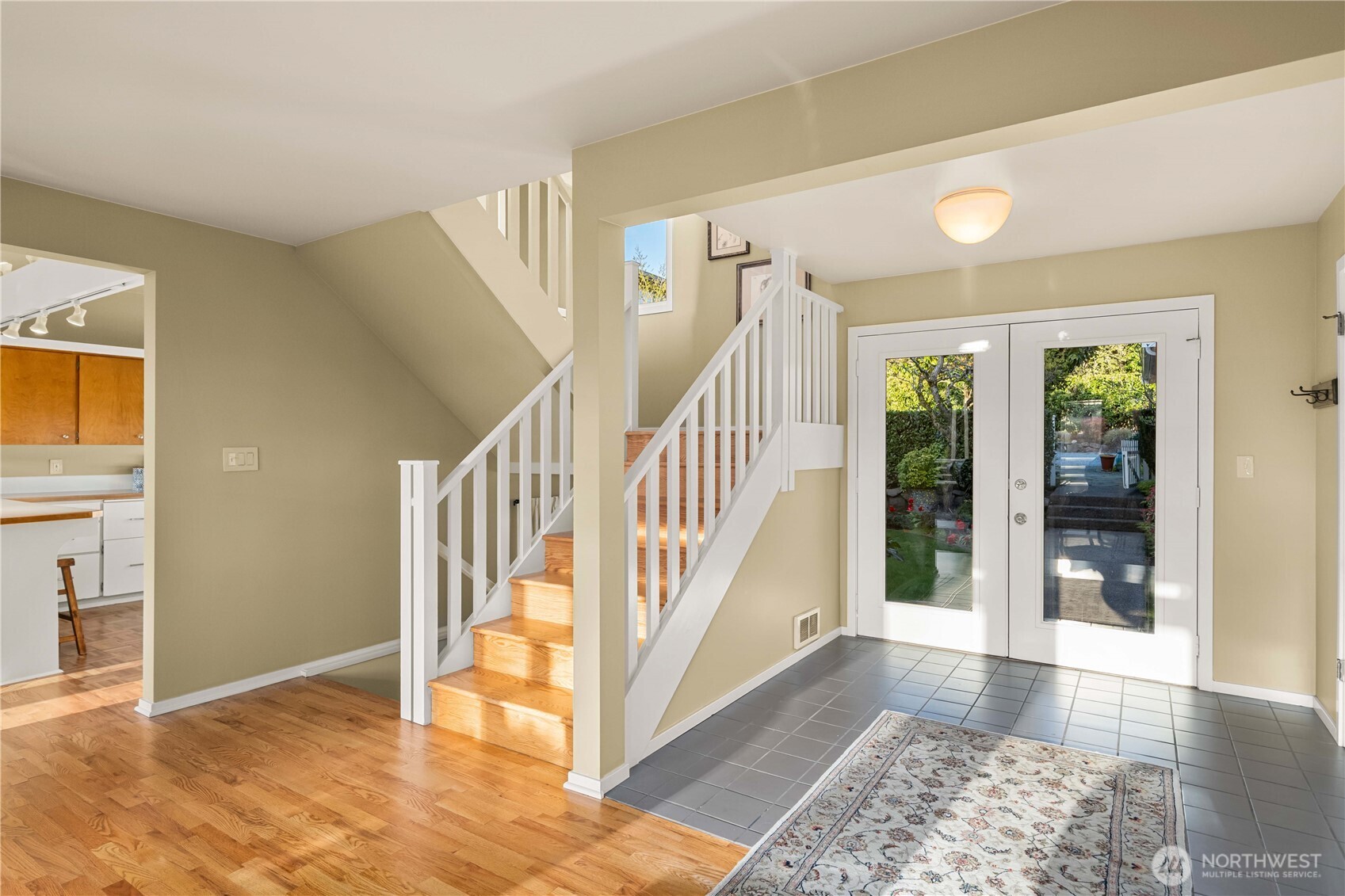 26445 Marine View Drive S, Des Moines, WA 98198