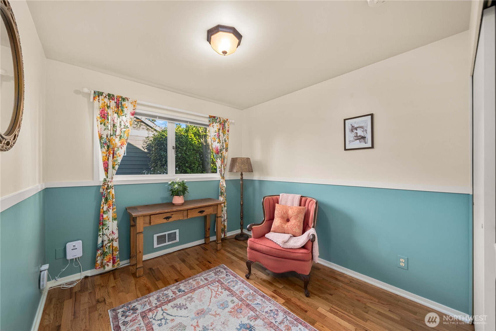 26445 Marine View Drive S, Des Moines, WA 98198