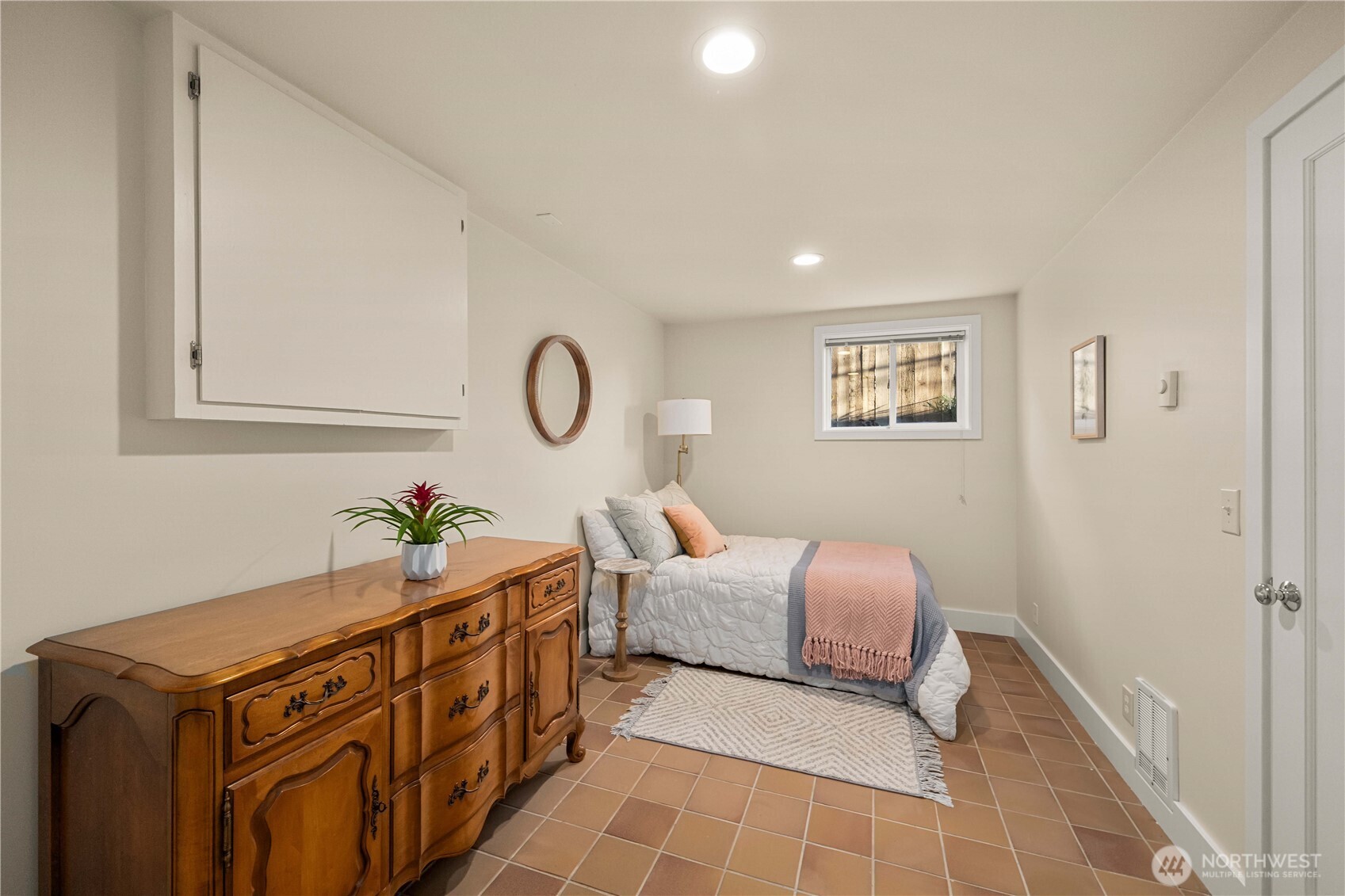 26445 Marine View Drive S, Des Moines, WA 98198