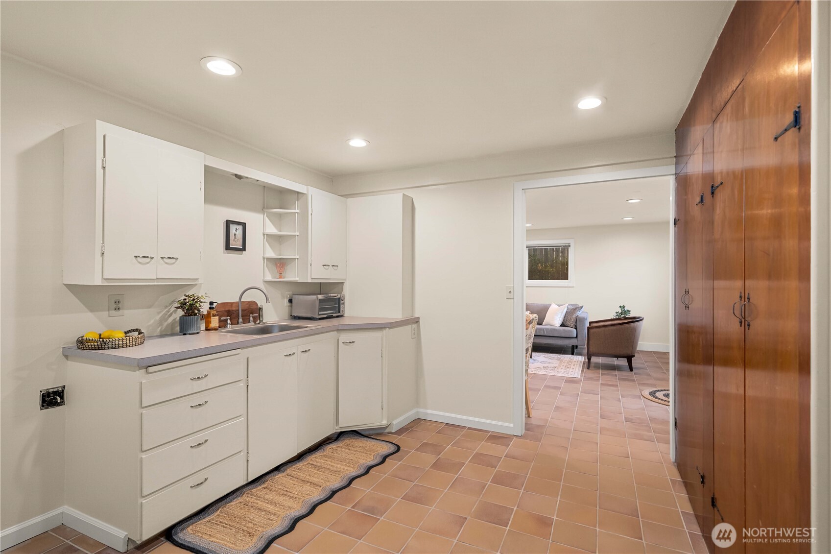 26445 Marine View Drive S, Des Moines, WA 98198