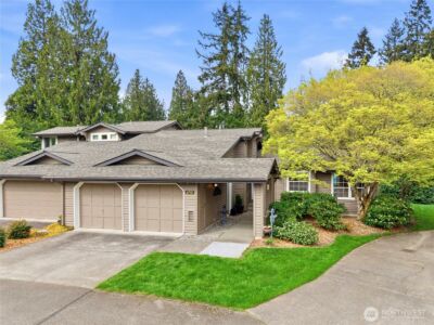 6713 113th Place SE, Bellevue, WA 98006 - Photo 1