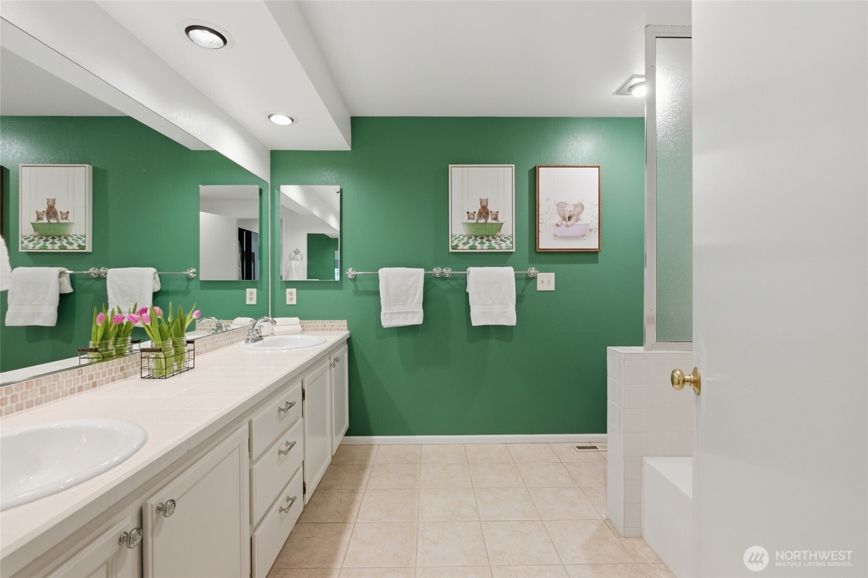 6713 113th Place SE, Bellevue, WA 98006