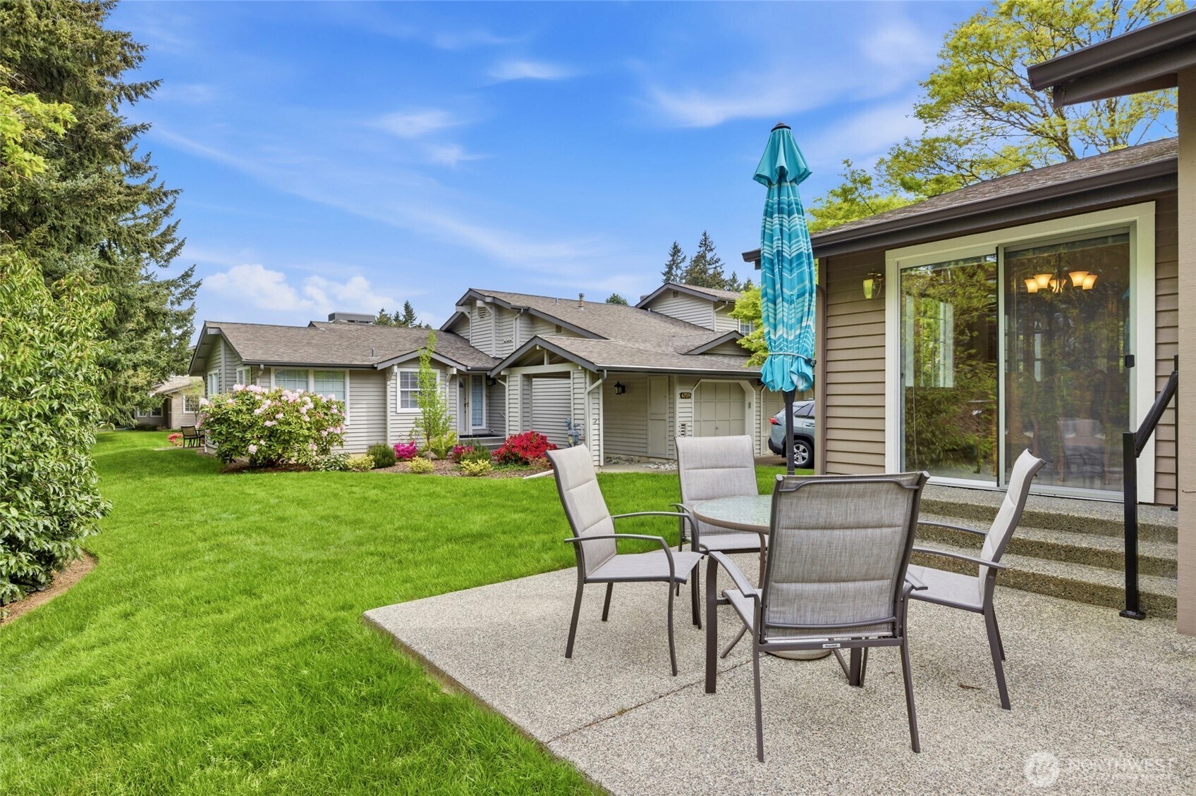6713 113th Place SE, Bellevue, WA 98006