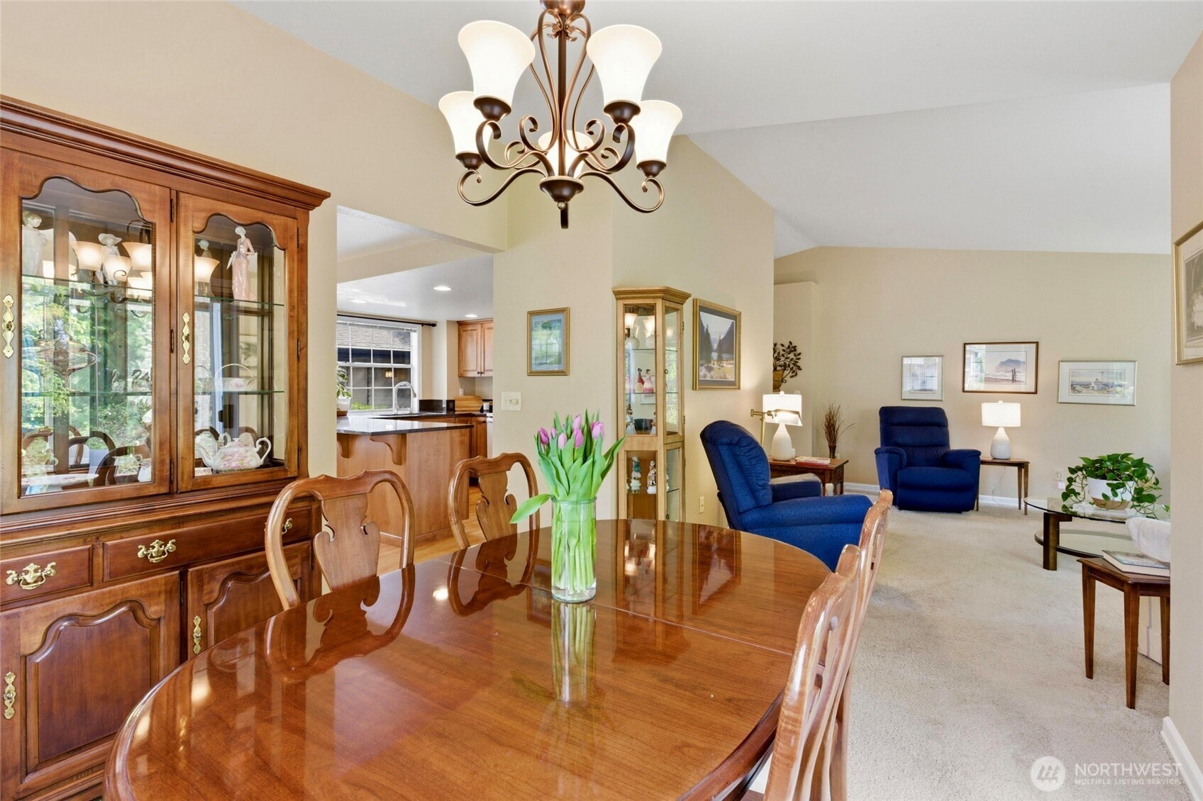 6713 113th Place SE, Bellevue, WA 98006