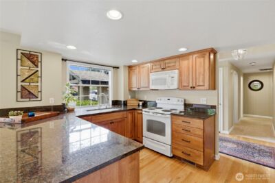 6713 113th Place SE, Bellevue, WA 98006 - Photo 10