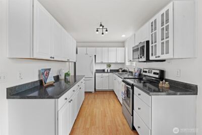 26132 19th Avenue S, Des Moines, WA 98198 - Photo 12