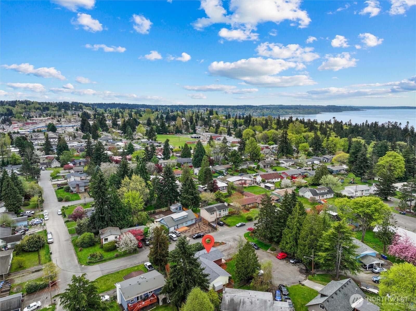 26132 19th Avenue S, Des Moines, WA 98198