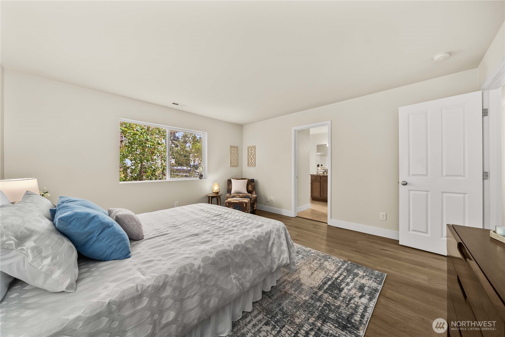 3961 E T Street , Tacoma, WA 98404