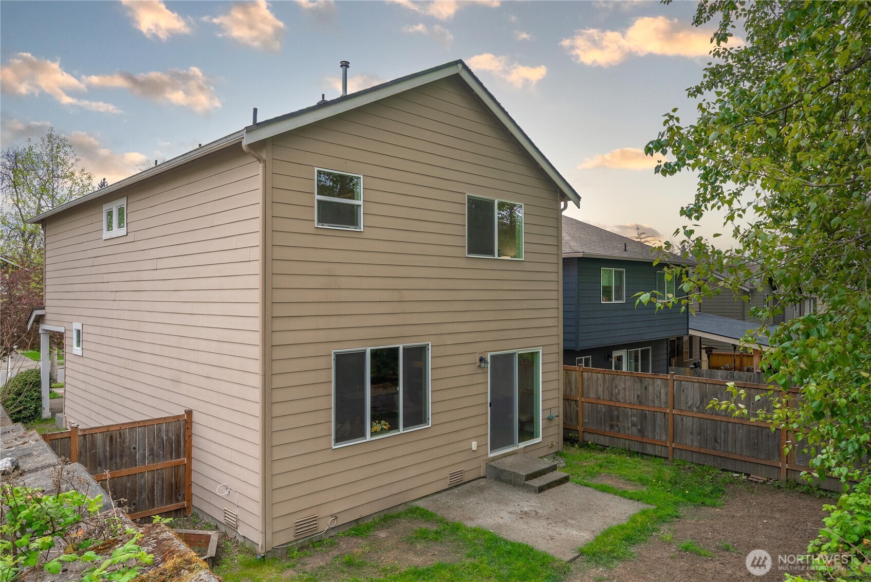 3961 E T Street , Tacoma, WA 98404