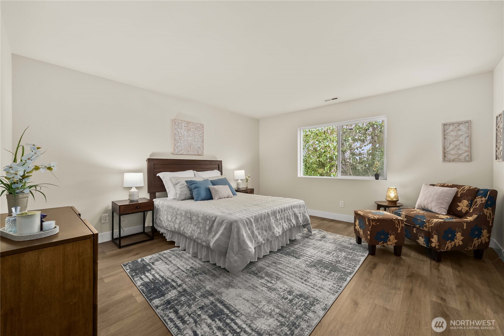 3961 E T Street , Tacoma, WA 98404