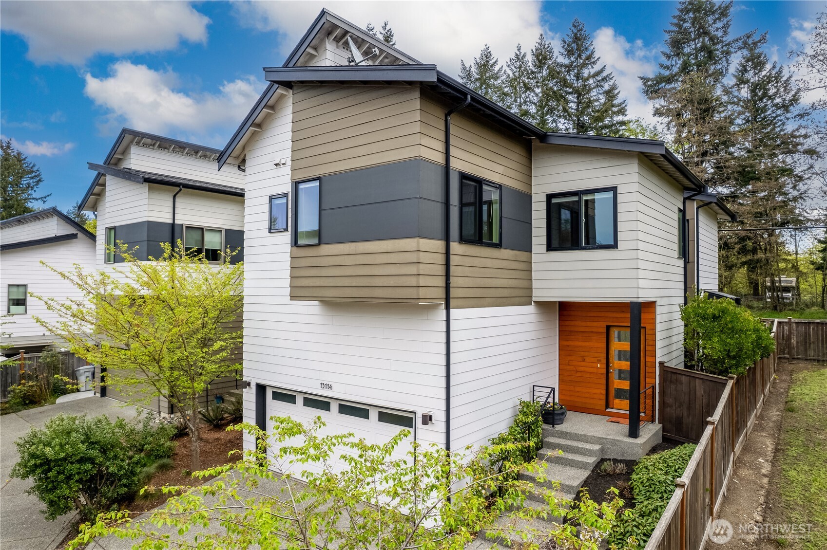13114 SE 219th Place , Kent, WA 98031