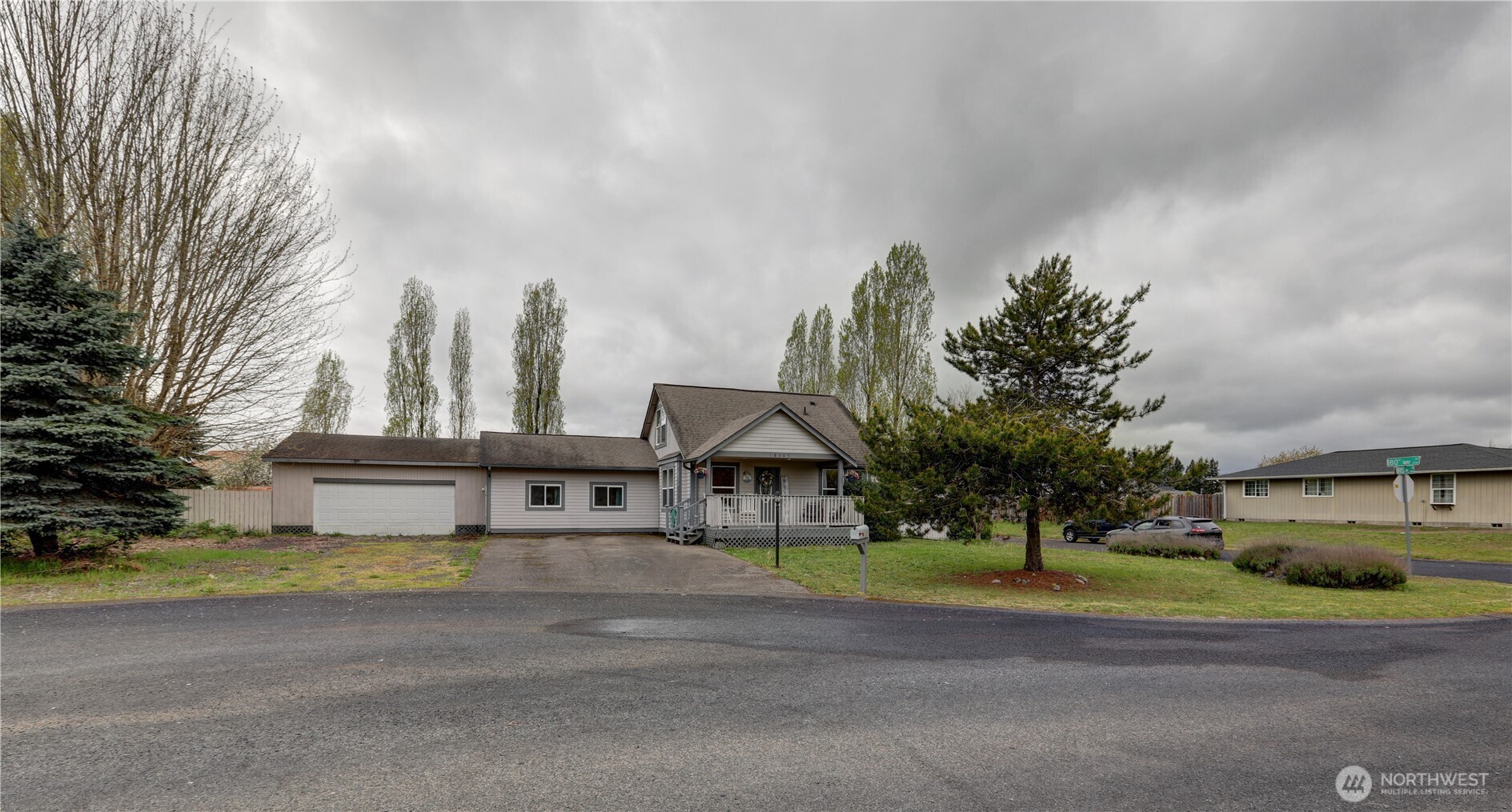 18005 Iris Place SW, Rochester, WA 98579