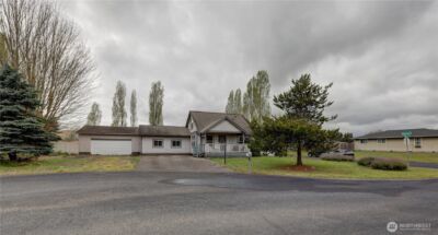 18005 Iris Place SW, Rochester, WA 98579 - Photo 2