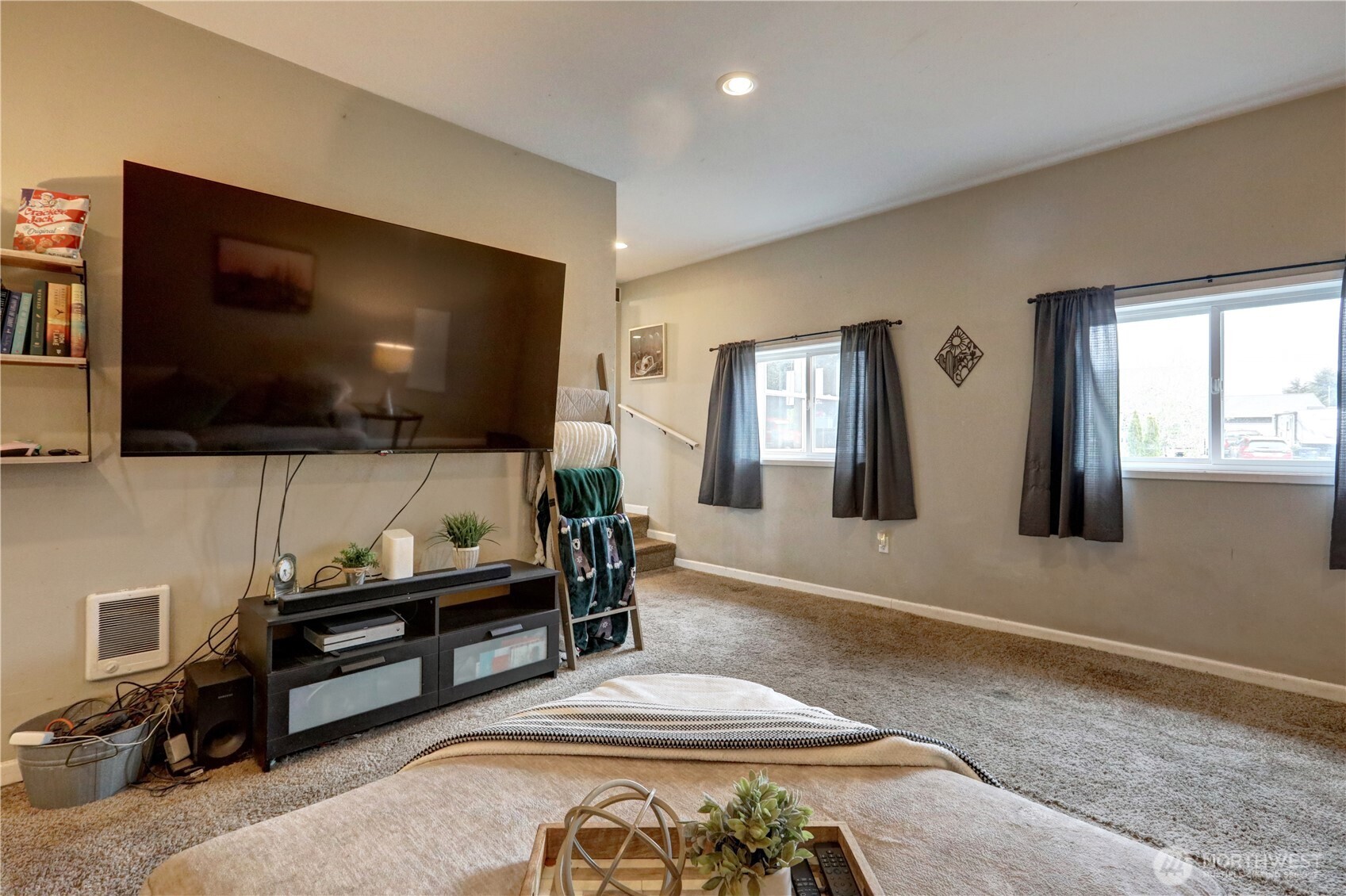 18005 Iris Place SW, Rochester, WA 98579