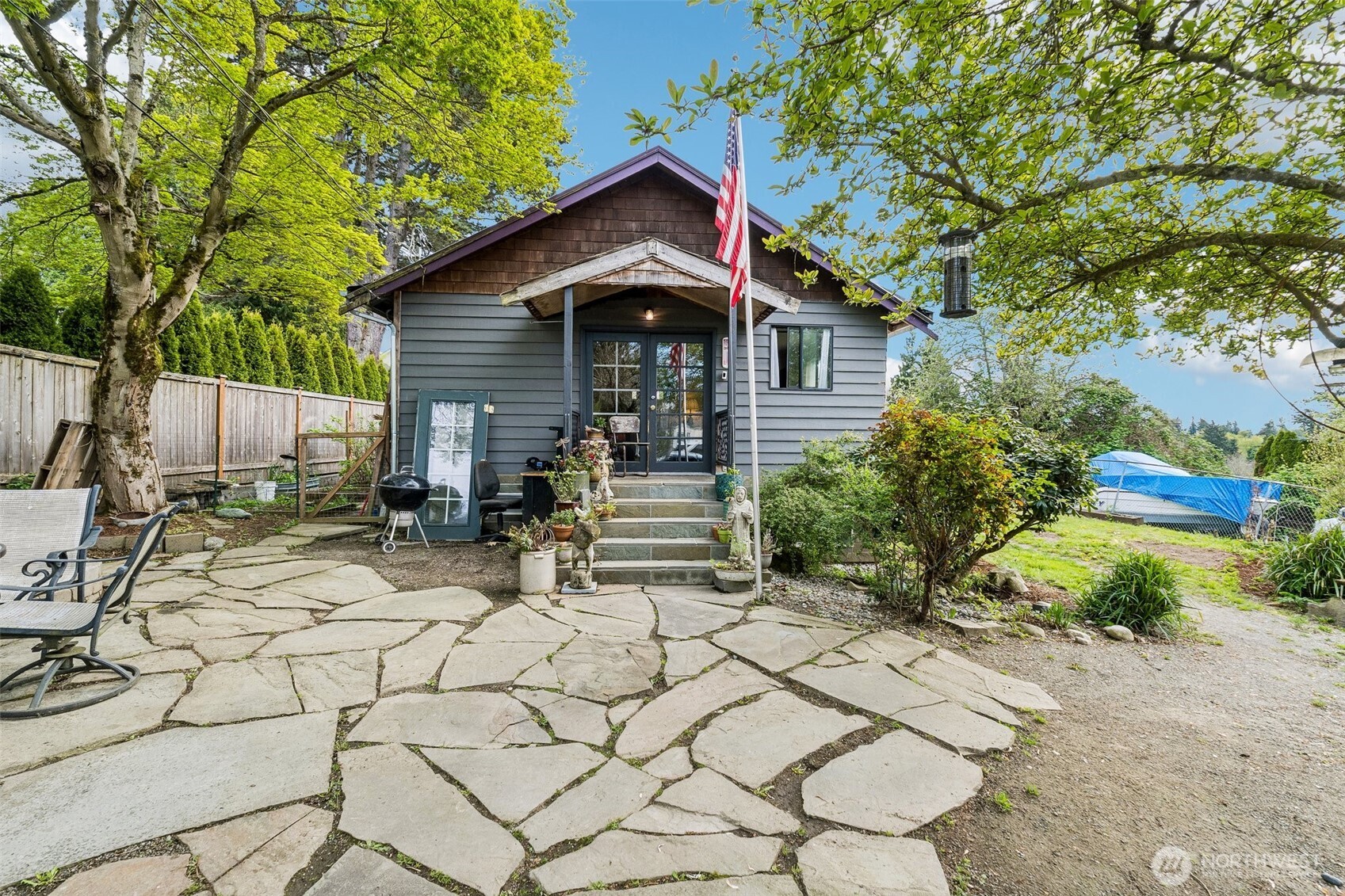 1241 SW Myrtle Street , Seattle, WA 98106-3999
